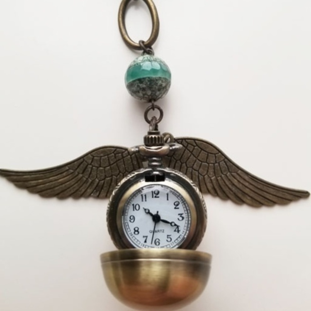 ✨🪶⏱️ Golden Snitch Rearview Mirror Hanger Watch – Winged Charm | Magical Car Ac - Picture 2 of 4